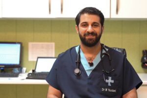 دکتر یزدانی-متخصص بخش داخلی بیمارستان دامپزشکی مرکزی